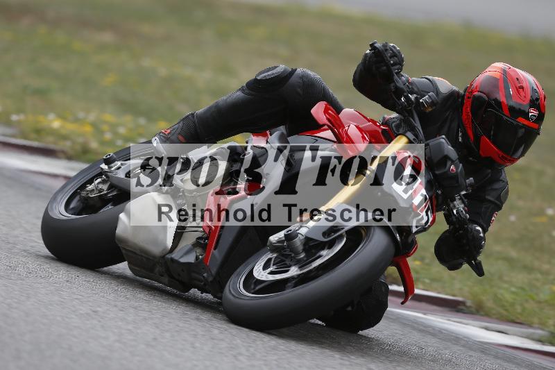 /37 09.08.2026  Pluess Motosport ADR/Freies Fahren/415